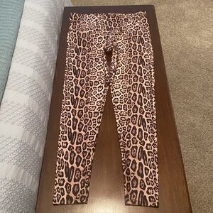 Onzie - High Waist Leopard Leggings - Size L
